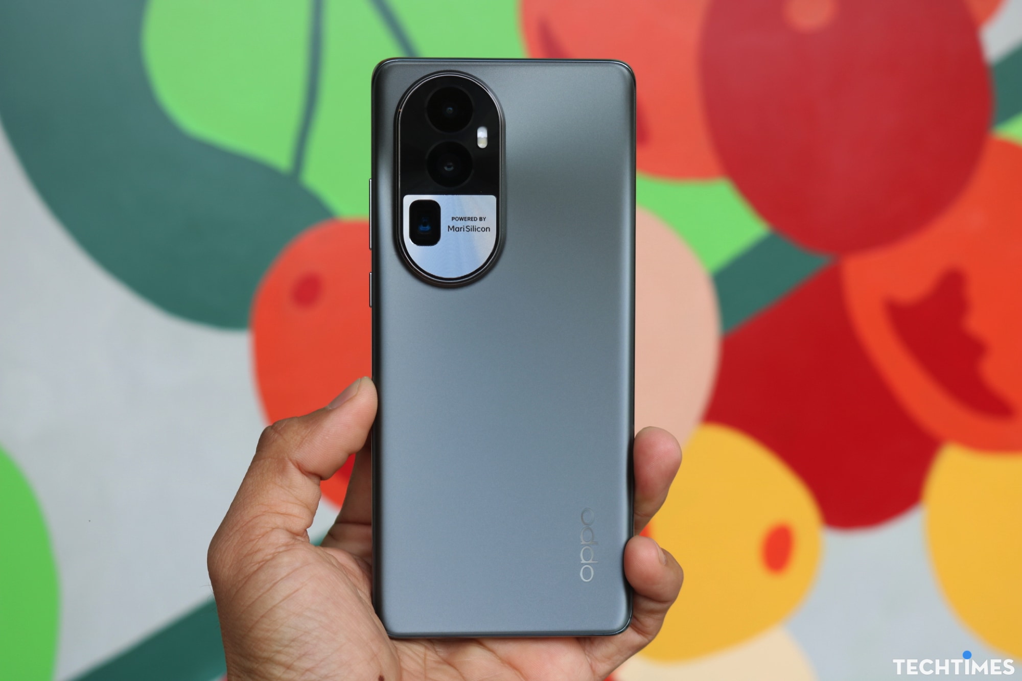 Đánh giá OPPO Reno10 Pro+: Có gì ở điện thoại 20 triệu đồng? Đánh giá OPPO Reno10 Pro+: Có gì ở điện thoại 20 triệu đồng?