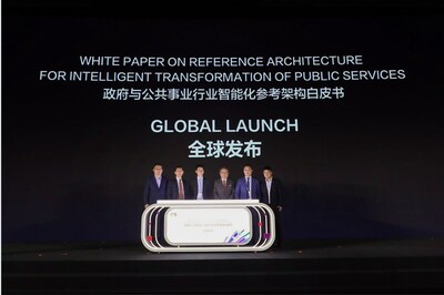 Sách trắng về Kiến trúc để chuyển đổi thông minh các dịch vụ công (PRNewsfoto/Huawei)