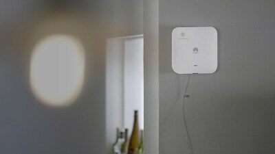 Thiết bị Huawei FTTR-B (PRNewsfoto/Huawei) Thiết bị Huawei FTTR-B (PRNewsfoto/Huawei)