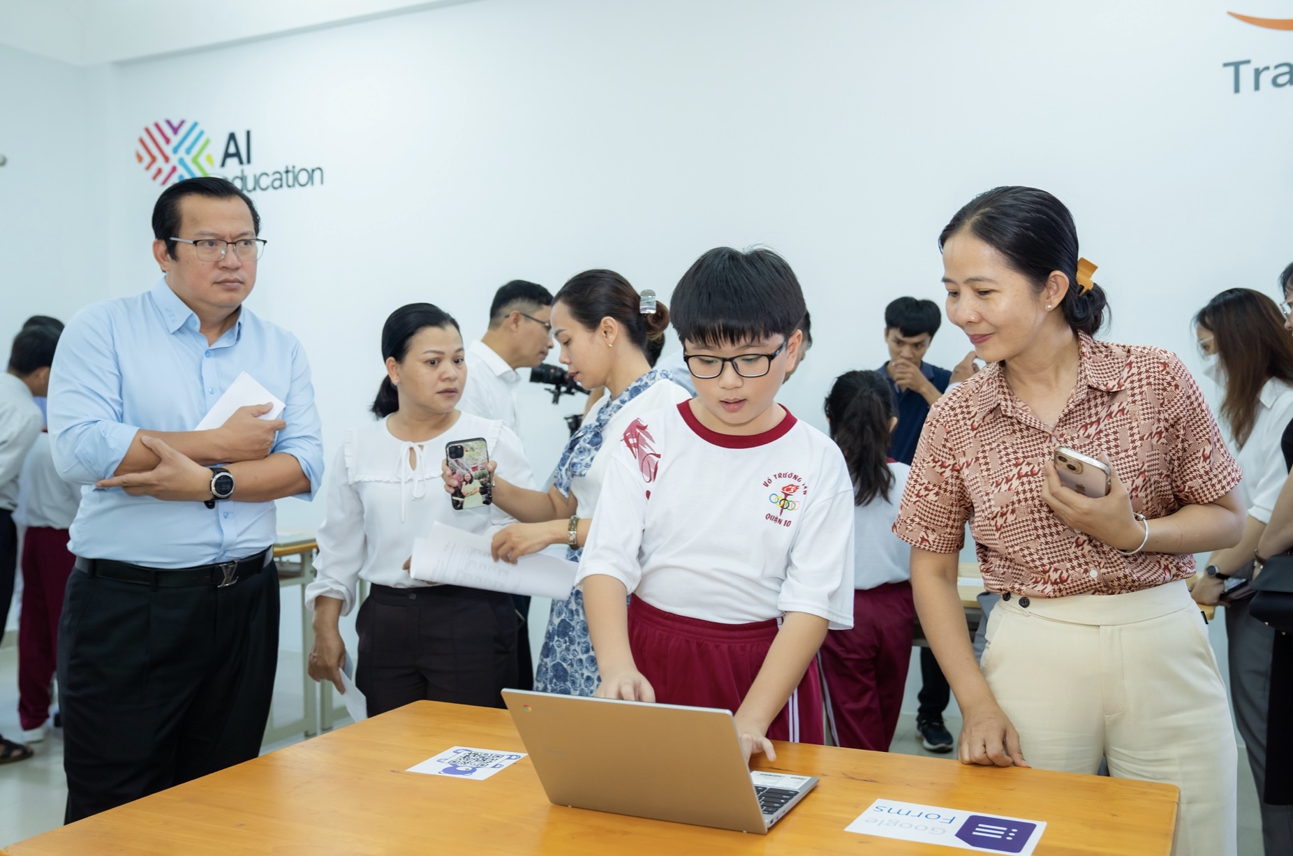Galaxy Chromebook Go cho giáo dục thông minh ra mắt tại Việt Nam