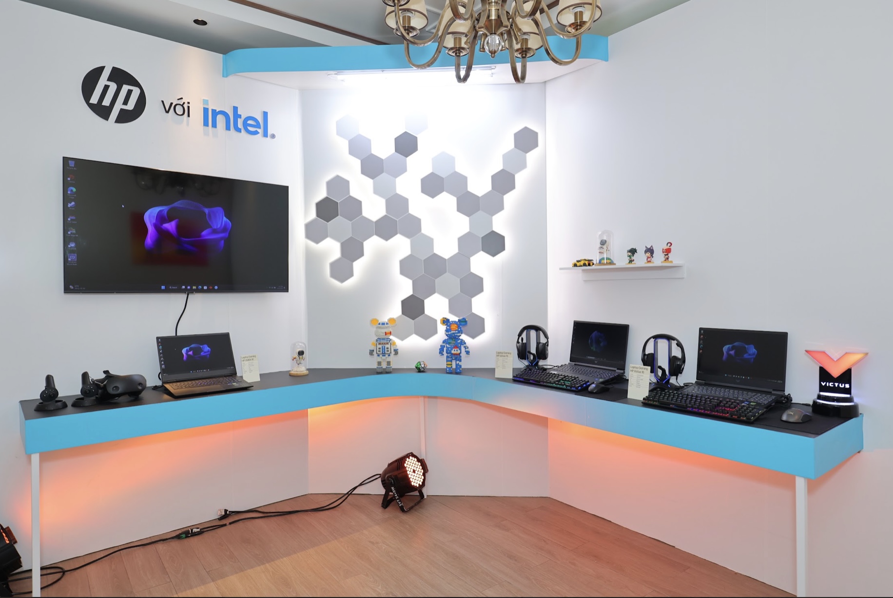 HP ra mắt loạt sản phẩm mới với chủ đề 'Thế hệ mới – Khơi mở tương lai' TechTimes Vietnam HP ra mắt loạt sản phẩm mới với chủ đề 'Thế hệ mới – Khơi mở tương lai'