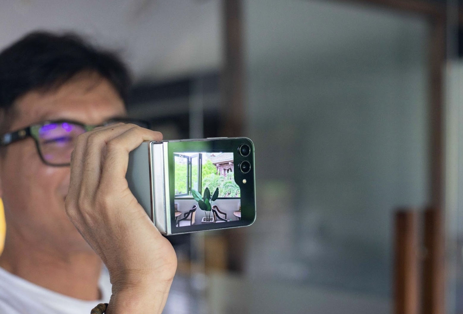 Quay video dễ dàng nhờ Flex Windows. Ảnh: Samsung 