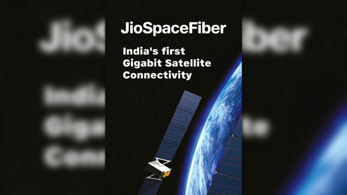 Reliance Jio trình diễn JioSpaceFiber, Internet dựa trên vệ tinh đầu tiên của Ấn Độ