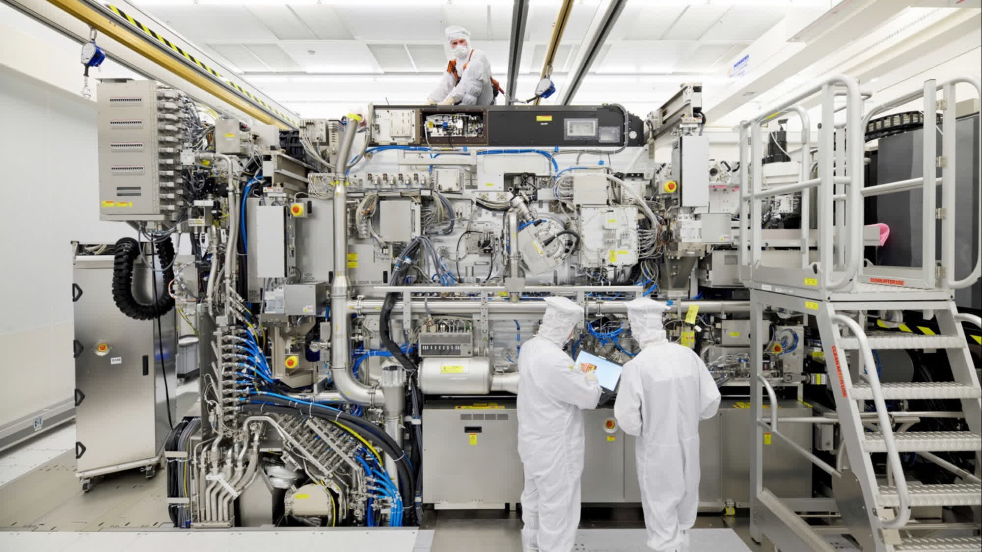 TSMC tiến triển với quy trình sản xuất 2nm, dự kiến triển khai dần dần TechTimes Vietnam TSMC tien trien voi quy trinh san xuat 2nm du TechTimes Vietnam TSMC tiến triển với quy trình sản xuất 2nm, dự kiến triển khai dần dần