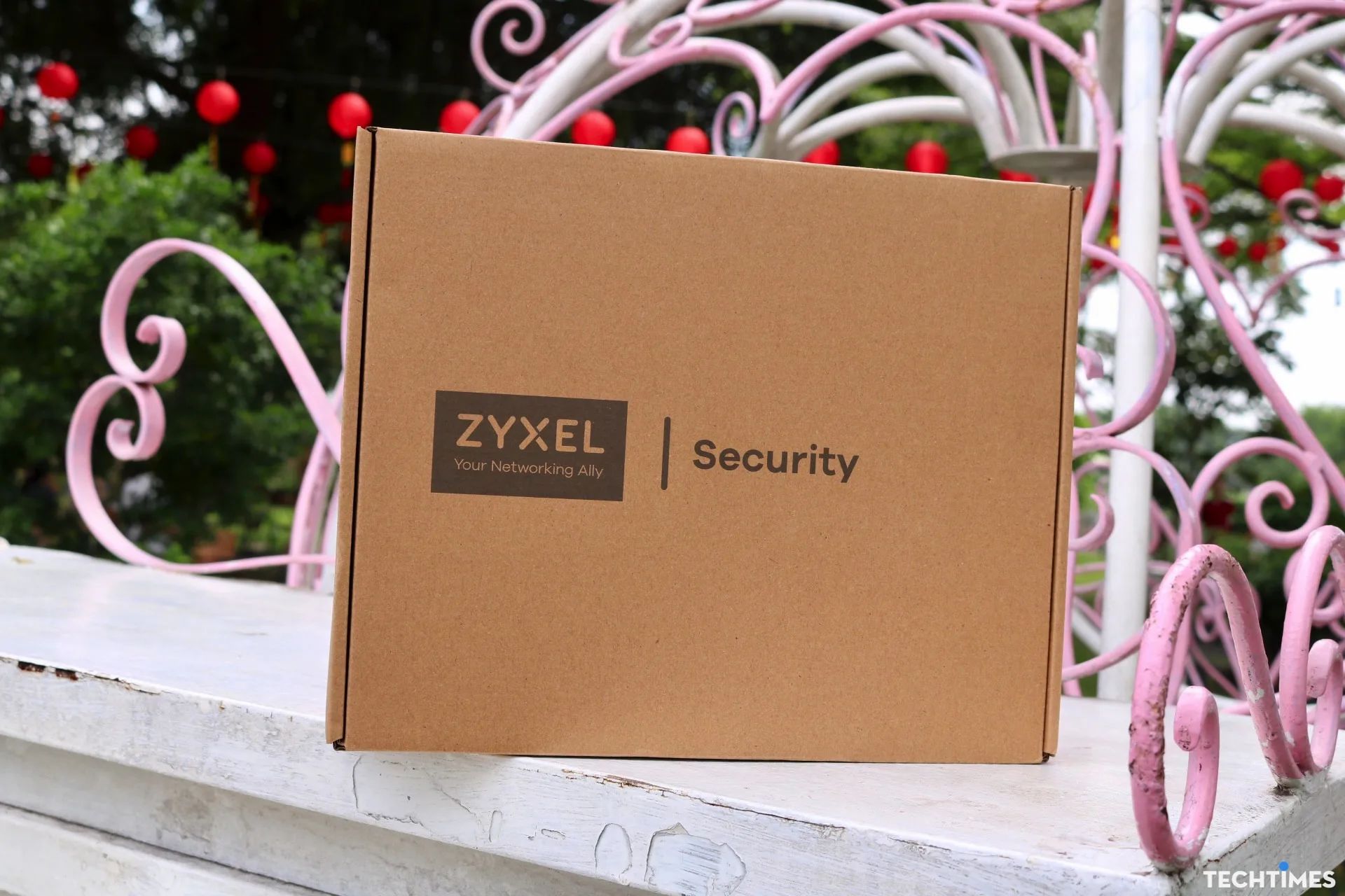 Đánh giá router Zyxel SCR 50AXE: Tốc độ cao, bảo mật mà vẫn linh hoạt TechTimes Vietnam Kiểu đóng gói của router khá thân thiện với môi trường.