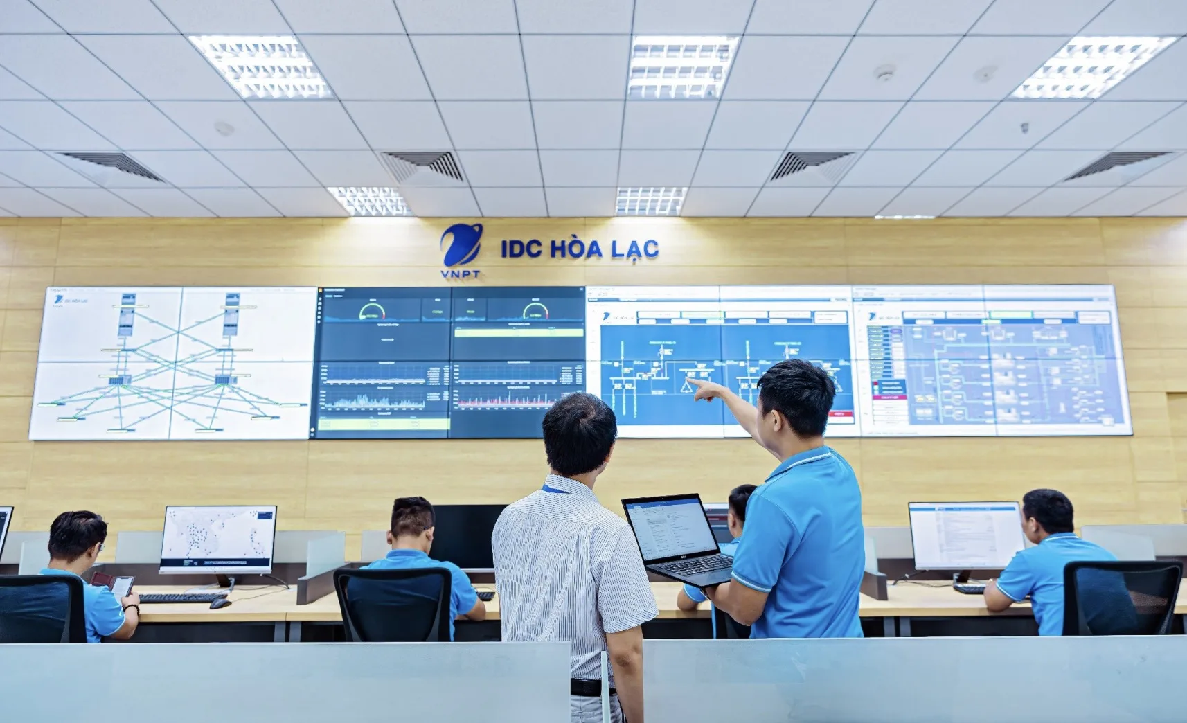 Khai trương Trung tâm dữ liệu VNPT IDC Hòa Lạc: Lớn nhất, hiện đại nhất Việt Nam