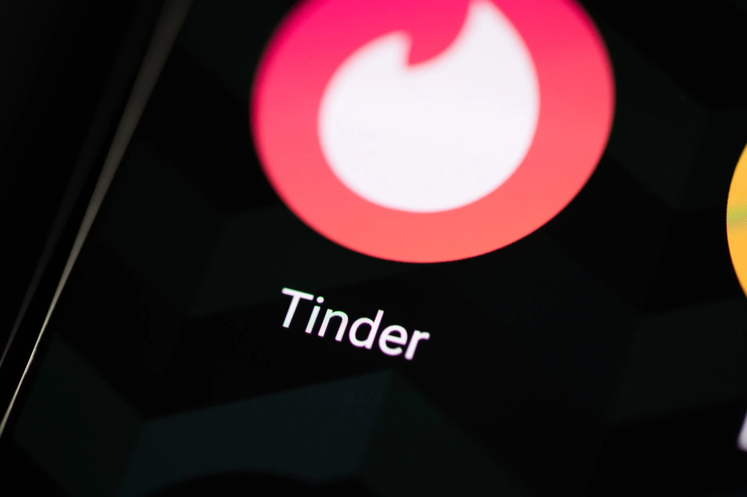 Chủ sở hữu Tinder Match Group để Epic Games “một mình” đấu tranh với chính sách cửa hàng ứng dụng của Google Tinder owner Match Group leaves Epic Games alone to battle Google