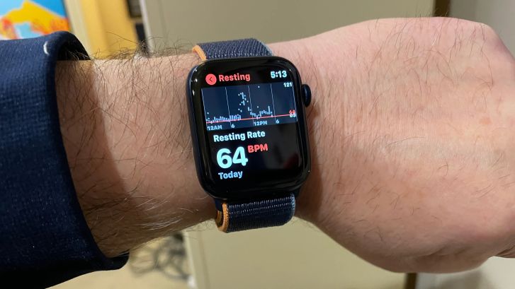 Apple Watch co the co cam bien huyet ap vao TechTimes Vietnam Apple Watch có thể có cảm biến huyết áp vào năm tới, tính năng theo dõi lượng đường trong máu vẫn hoạt động