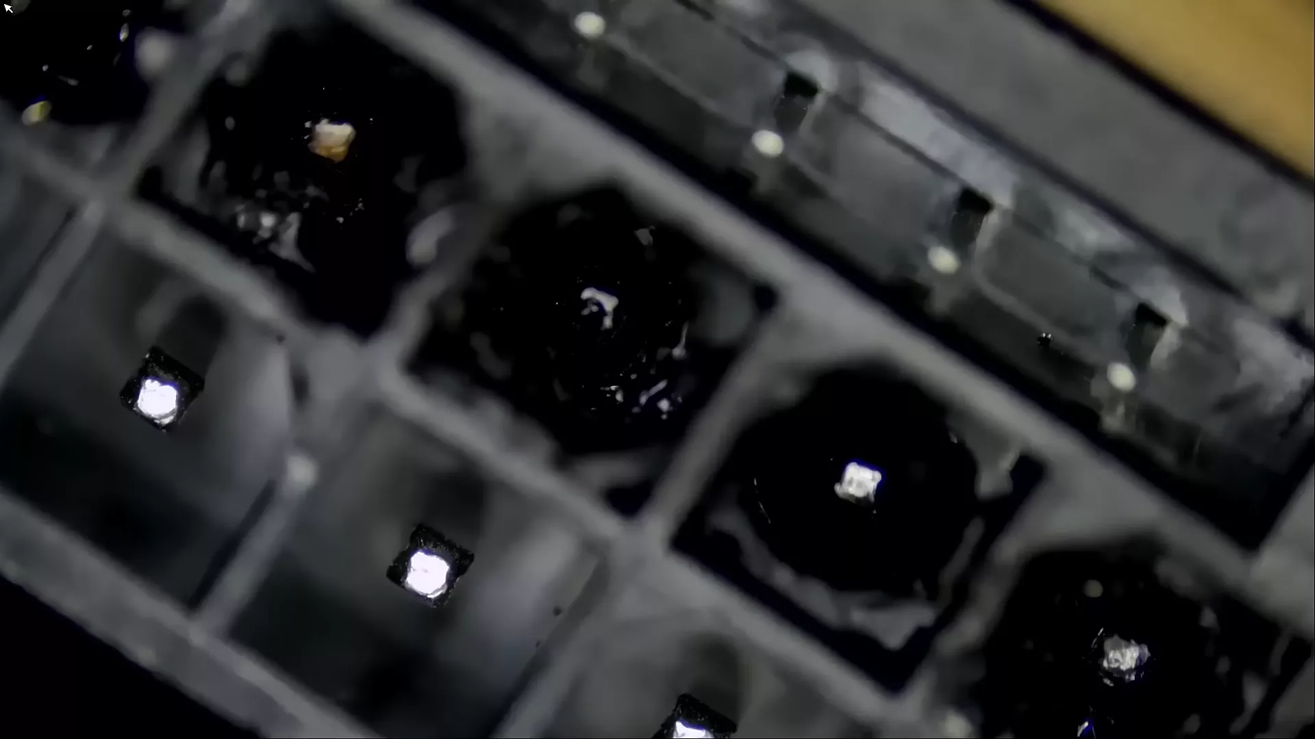 Cáp RTX 4090 bị nóng chảy có thể xảy ra phổ biến hơn nhiều so với báo cáo trước đây