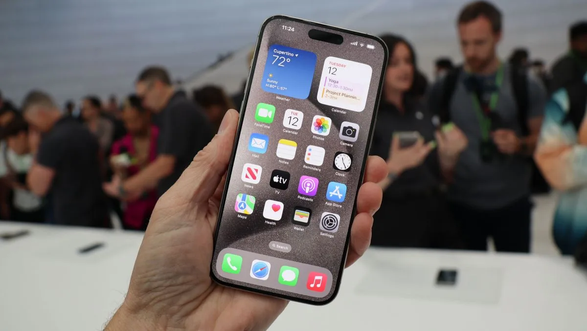 Apple cảnh báo Shashi Tharoor, Mahua Moitra, những người Ấn Độ nổi tiếng khác về các mối đe dọa do nhà nước tài trợ: Chuyện gì đang xảy ra? Smartprix