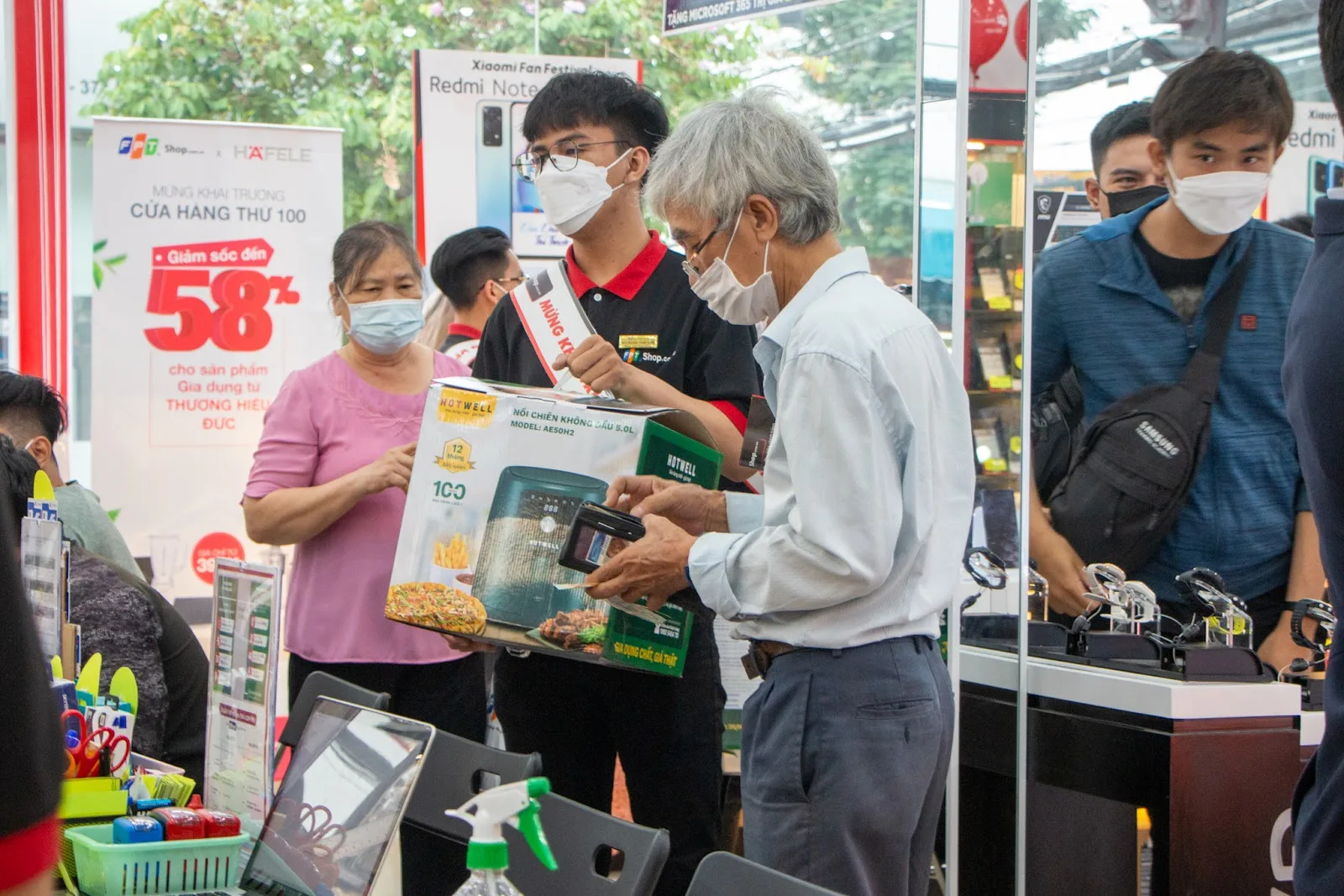 image 48 jpeg TechTimes Vietnam FPT Shop tặng ưu đãi hấp dẫn cho khách hàng mua sắm trong dịp siêu sale 11/11 