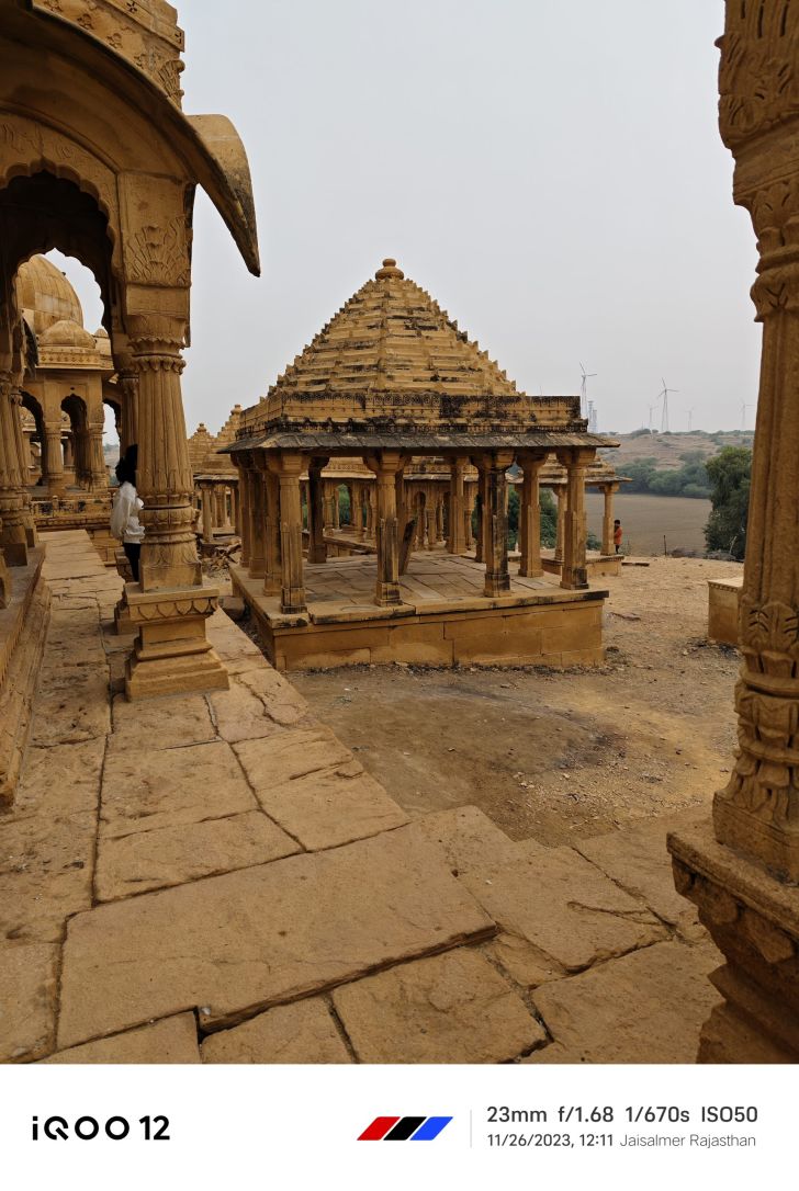 1702431320 442 Xem truoc may anh iQOO 12 Xem cac mau may TechTimes Vietnam Điện thoại chụp ảnh lộ diện iQOO 12 trước khi ra mắt tại Ấn Độ