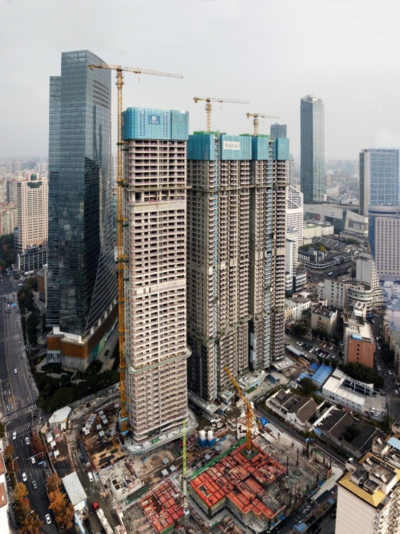 Hang Lung tổ chức lễ cất nóc Dự án căn hộ dịch vụ cao cấp ở thành phố Vô Tích TechTimes Vietnam Aerial view of Center Residences under construction