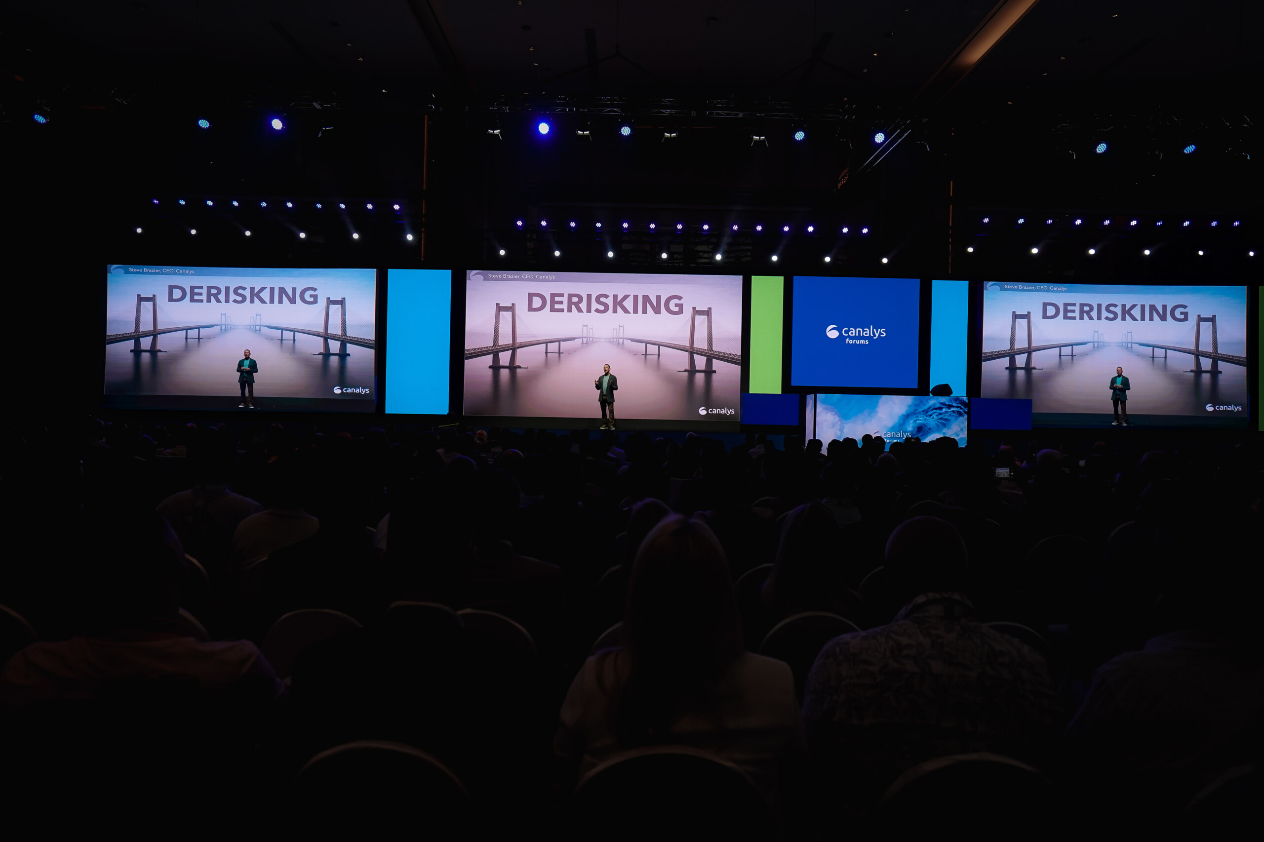 20231206 Canalys 053 scaled TechTimes Vietnam Canalys Forums 2023 khu vực APAC: Những điểm nổi bật và triển vọng cho năm 2024