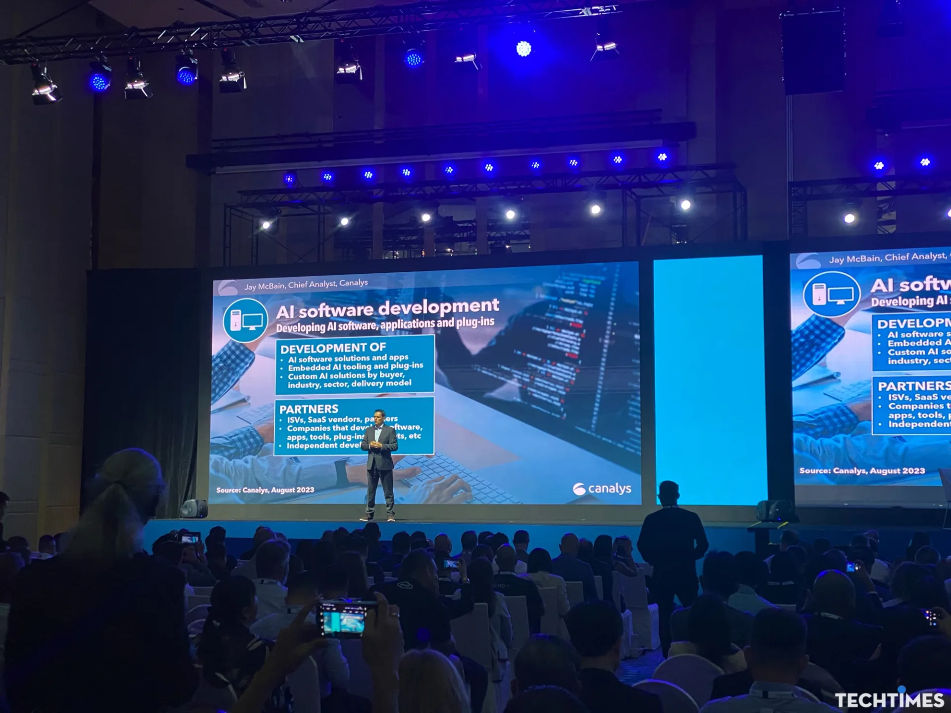 Canalys Forums APAC 2023: Gen AI là cơ hội cho hệ sinh thái kênh TechTimes Vietnam Phát triển phần mềm AI