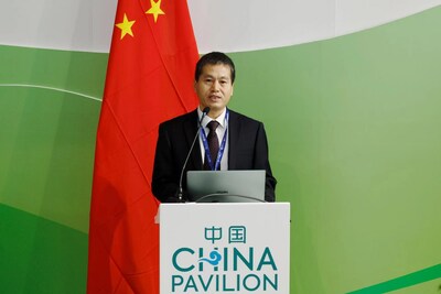 Qiu Minghua shares Shanghai Electric's green energy innovations at COP28's China Corner opening ceremony (PRNewsfoto/Shanghai Electric)
