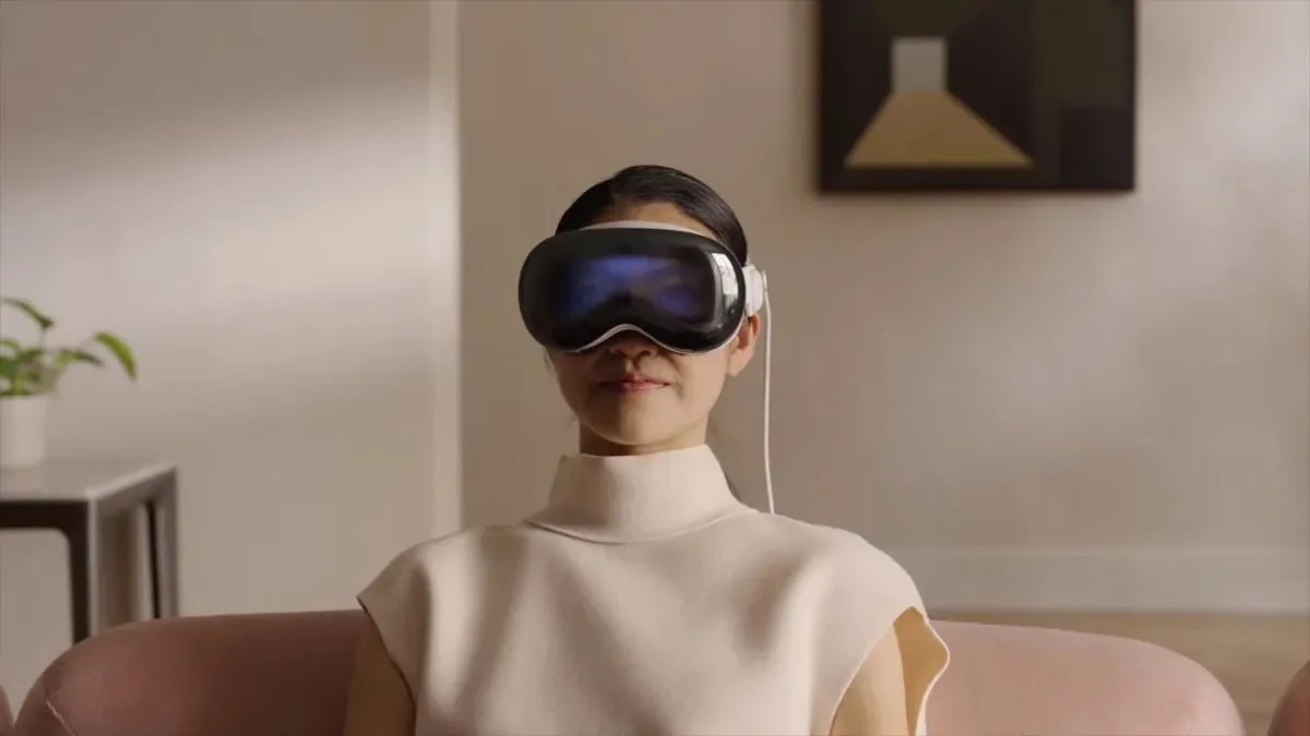 Việc bán Vision Pro yêu cầu nhân viên Apple Store phải trải qua các hội thảo đào tạo đặc biệt Smartprix