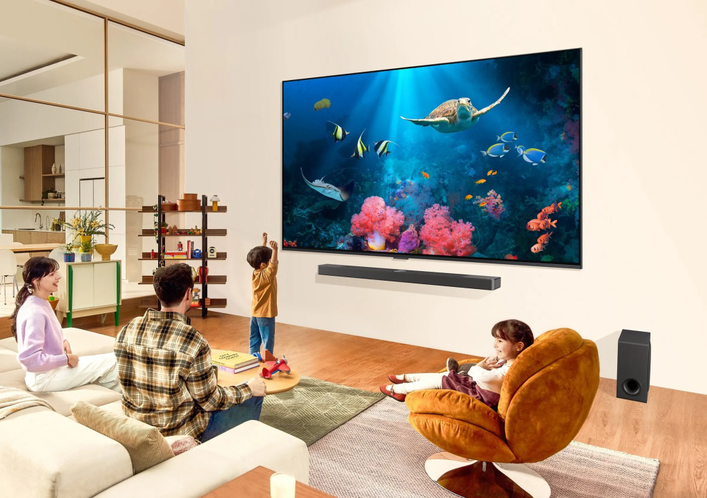 CES 2024: LG trình làng TV LED QNED MINI 98 inch với bộ xử lý Alpha 8 và WebOS mới nhất