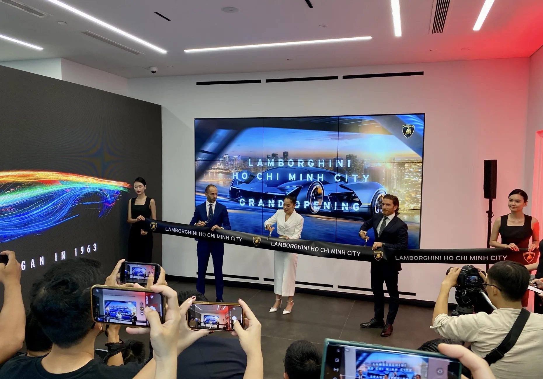 Showroom Lamborghini Hồ Chí Minh chính thức khai trương