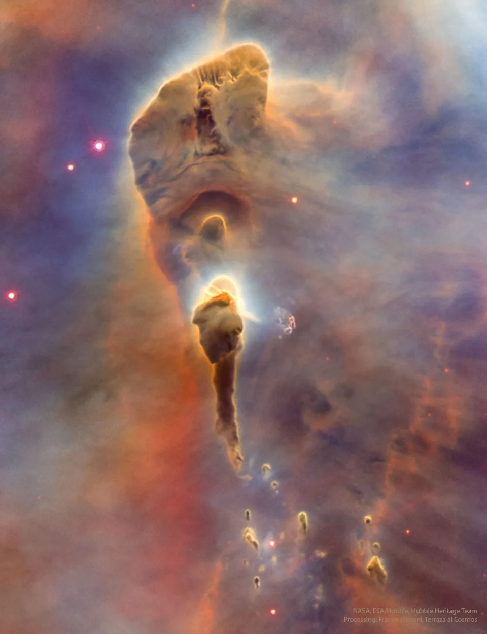 nasas picture of the day features a cosmic battle between stars and dust in the carina nebula jpg TechTimes Vietnam Bức ảnh trong ngày của NASA mô tả trận chiến vũ trụ giữa các ngôi sao và bụi trong Tinh vân Carina