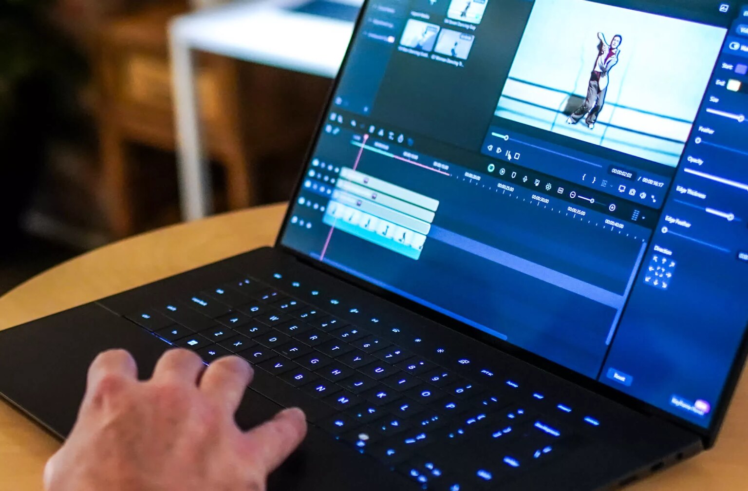 Dell mang thiết kế siêu đẹp của XPS 13 lên các model 14 và 16 inch Dell
