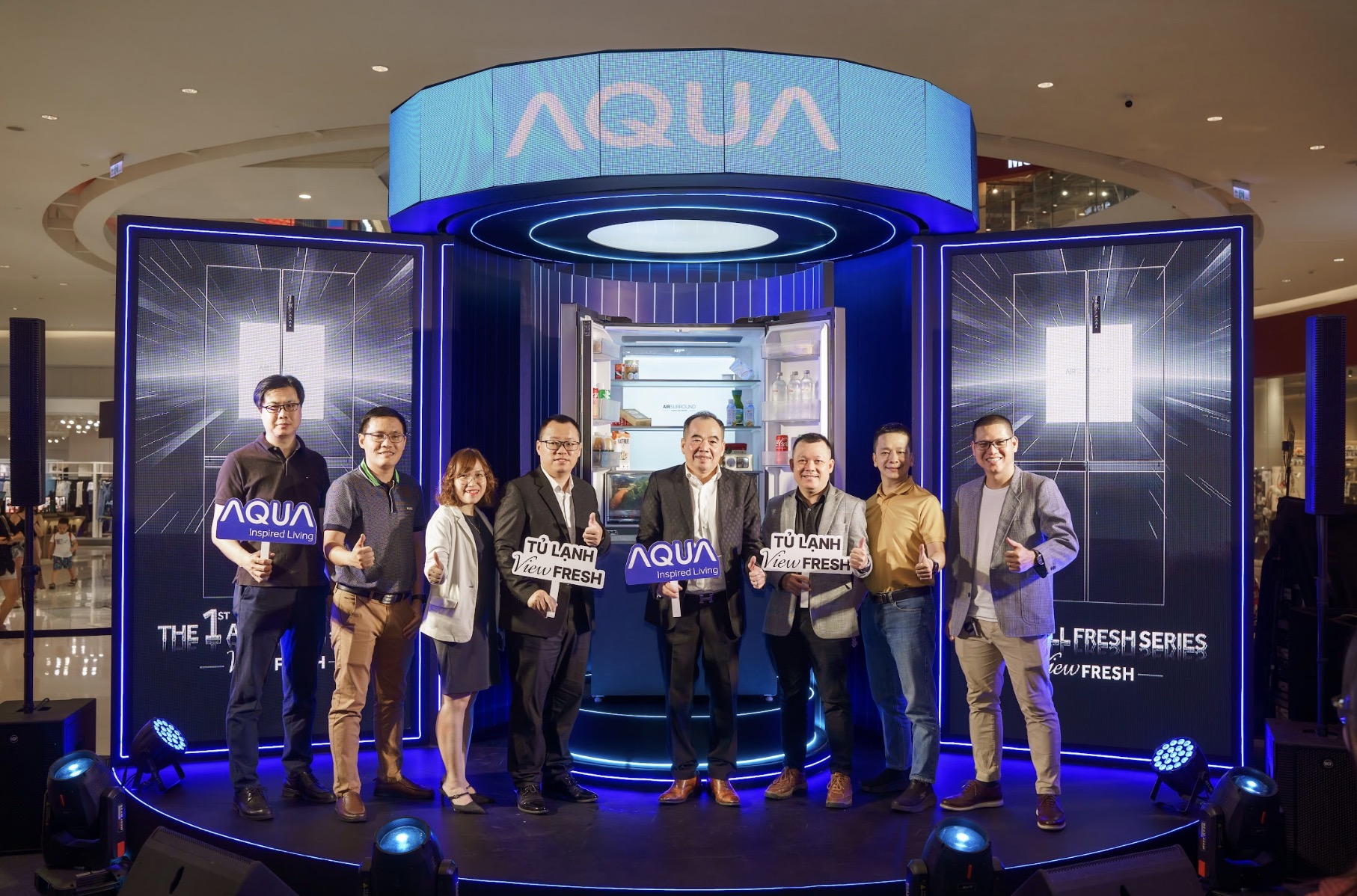 AQUA Việt Nam ra mắt tủ lạnh ViewFresh với 2 phiên bản ViewFresh AQR-M727XA(GS)U1 và AQR-M727XA(GB)U1, sản phẩm kết hợp hoàn hảo giữa công nghệ và nghệ thuật.