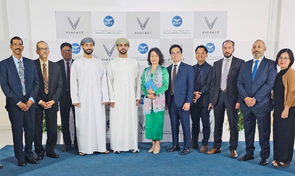 VinFast Auto ký thỏa thuận bán hàng đại lý với BAT (Oman) – đại lý đầu tiên ở Trung Đông TechTimes Vietnam 1709260065 854 VinFast Auto ky thoa thuan ban hang dai ly voi TechTimes Vietnam VinFast Auto ký thỏa thuận bán hàng đại lý với BAT (Oman) – đại lý đầu tiên ở Trung Đông