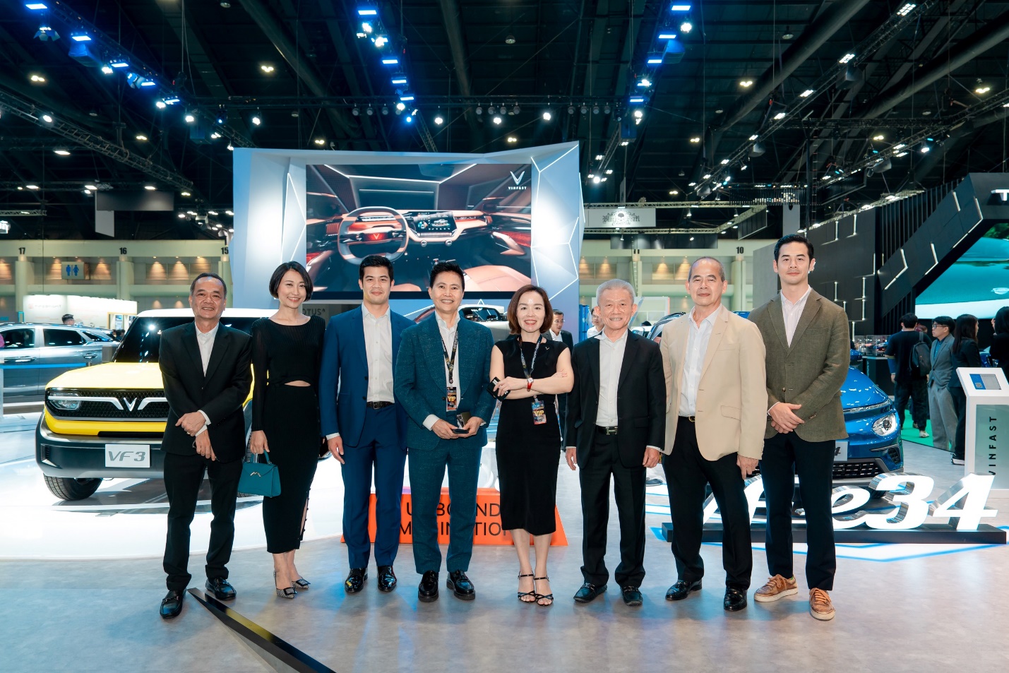Tai BIMS 2024 VinFast Auto da ky ket Y dinh TechTimes Vietnam Tại BIMS 2024, VinFast Auto đã ký kết Ý định thư với 15 đại lý phân phối xe điện ở Thái Lan.