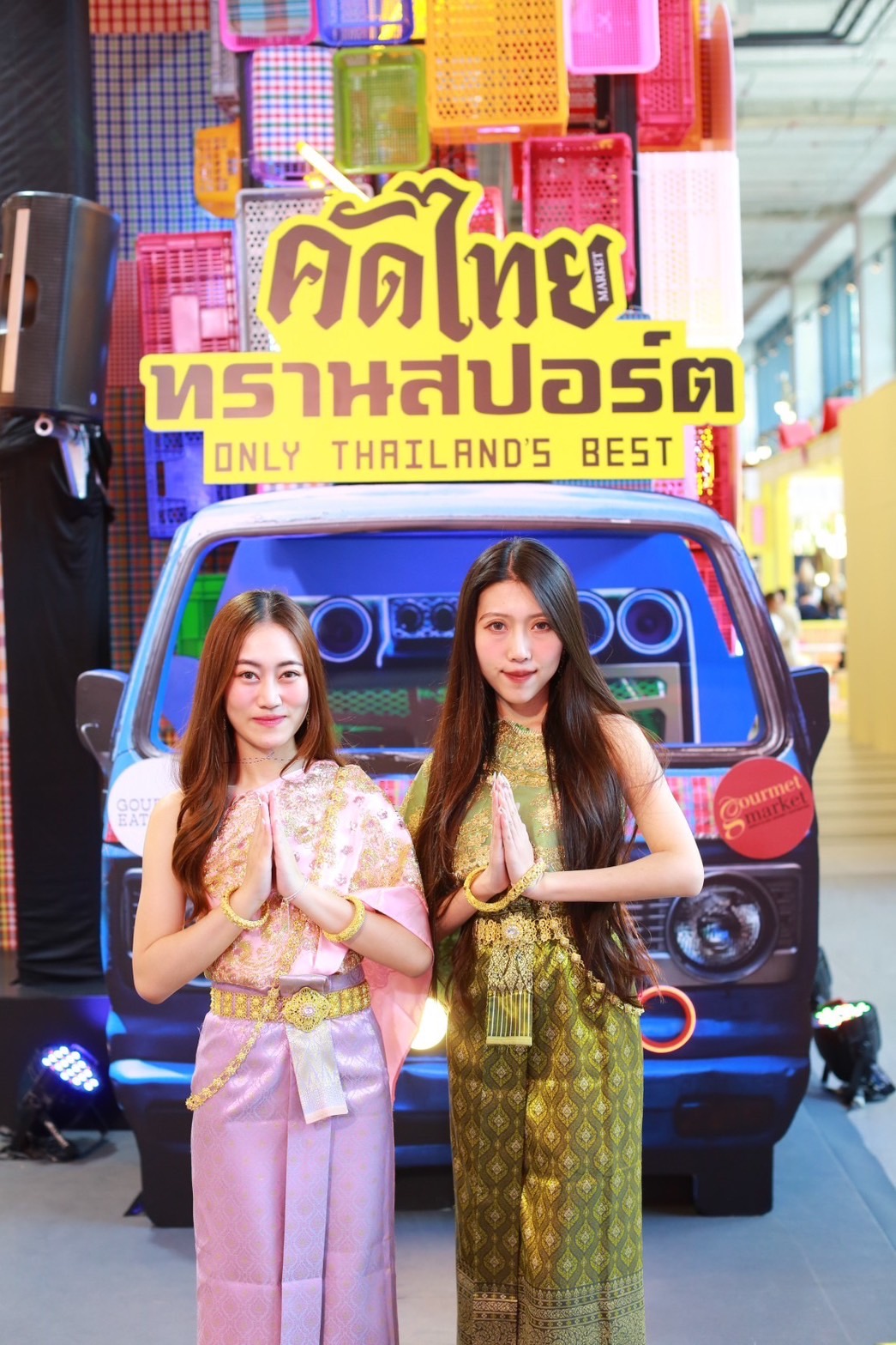 Le hoi Songkran o Bangkok cung voi dia diem EM TechTimes Vietnam Lễ hội Songkran ở Bangkok cùng với địa điểm EM DISTRICT sẽ chiếm lĩnh toàn cảnh du lịch toàn cầu