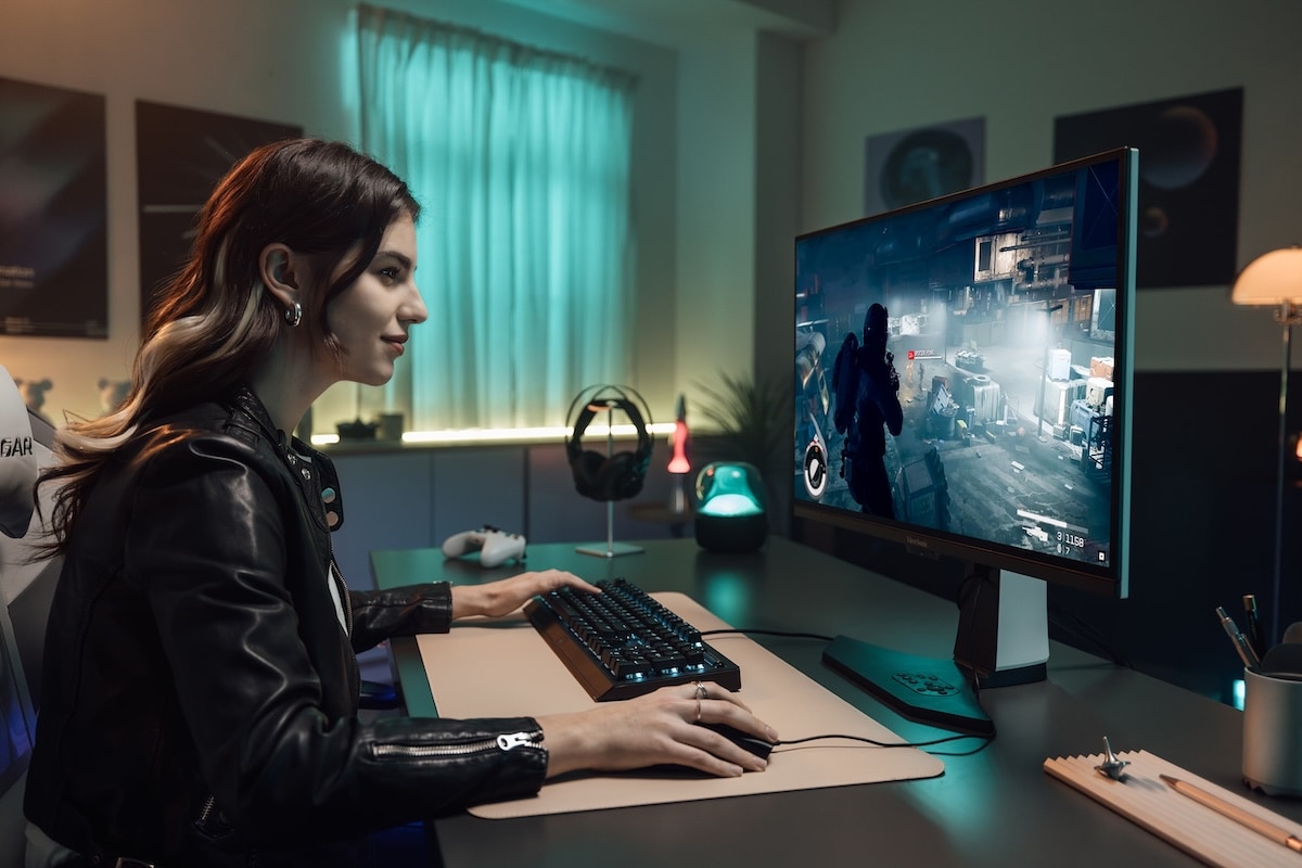 ViewSonic ra mắt màn hình gaming XG272-2K-OLED