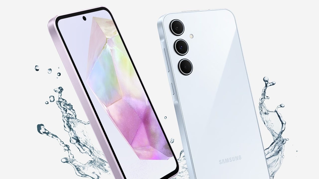 Cả hai smartphone Samsung Galaxy A35 5G và A55 5G đều được thiết kế để chống lại nước và bụi bẩn.