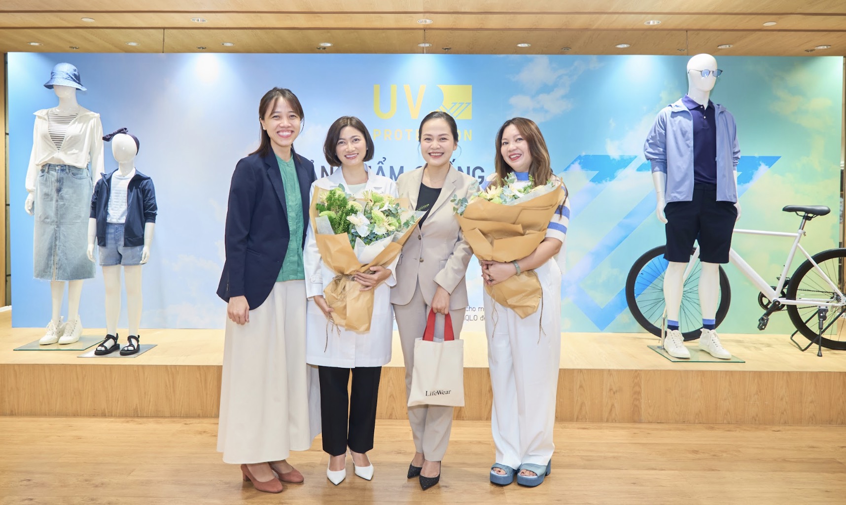 UNIQLO ra mắt bộ sưu tập LifeWear – UV Protection cho mùa nắng nóng TechTimes Vietnam UNIQLO ra mắt bộ sưu tập LifeWear – UV Protection cho mùa nắng nóng