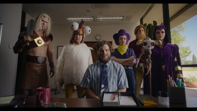CHRIS HEMSWORTH CHRISTINA RICCI KEN JEONG WILL ARNETT VA AULI039I TechTimes Vietnam CHRIS HEMSWORTH, CHRISTINA RICCI, KEN JEONG, WILL ARNETT VÀ AULI'I CRAVALHO HỢP TÁC VỚI SUPERCELL ĐỂ CHO RA MẮT TRÒ CHƠI TOÀN CẦU