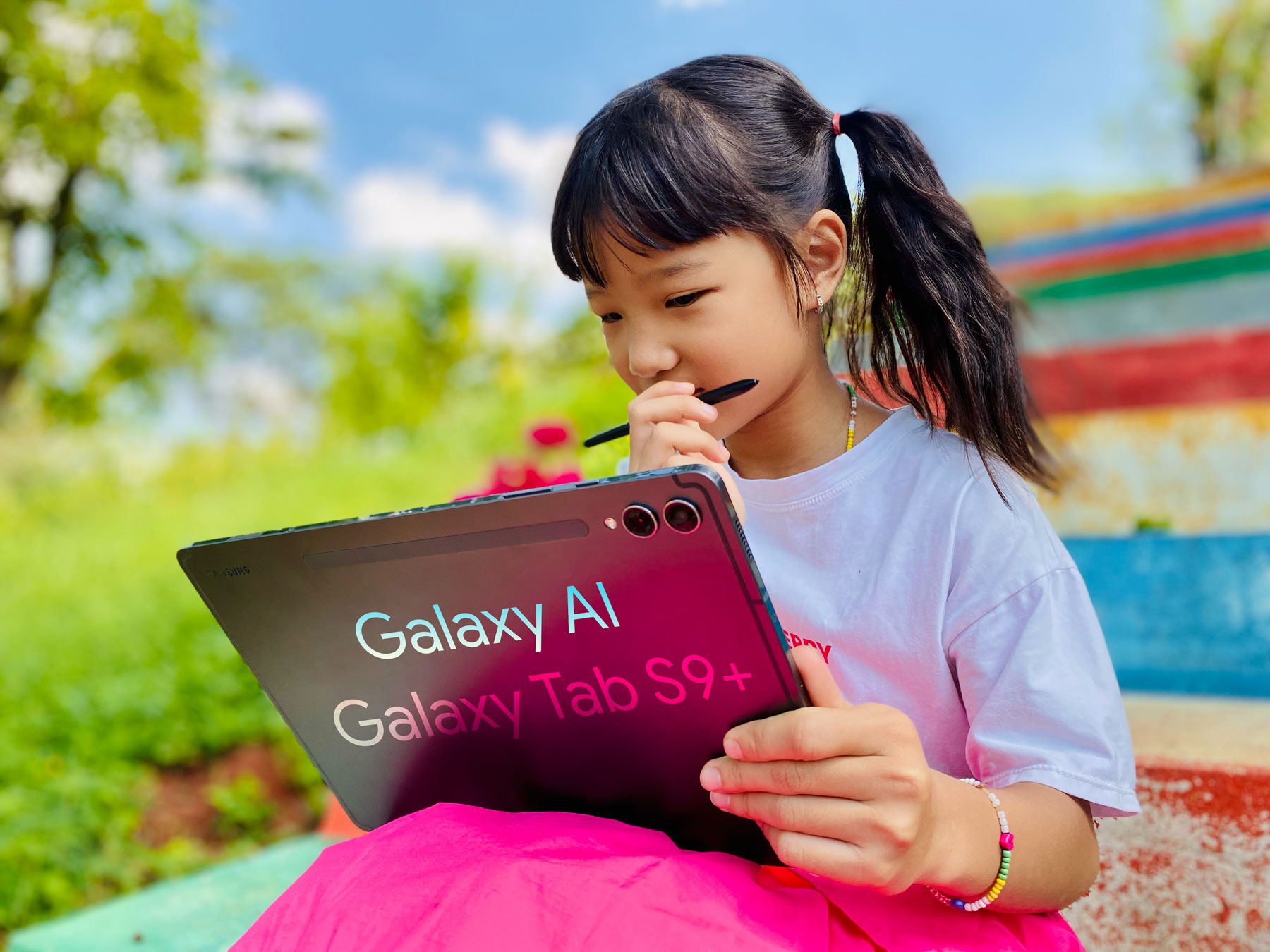 Tab S9 AI Techtimes TechTimes Vietnam Giới trẻ bước vào thế giới đa chiều với Galaxy AI trên Tab S9