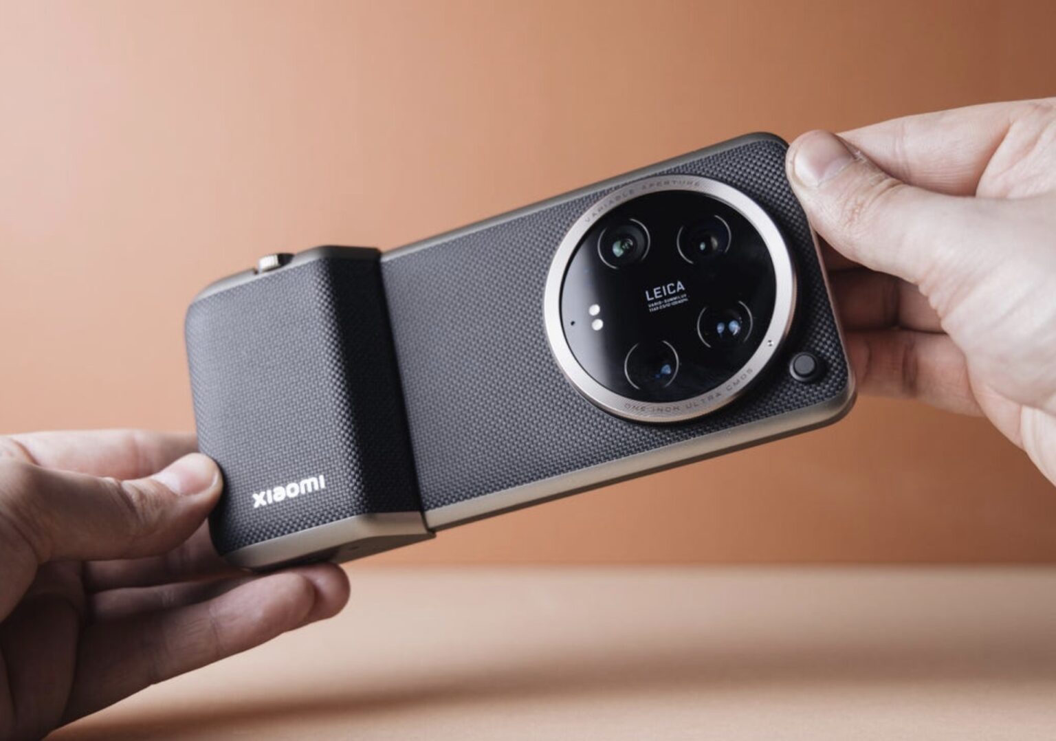 Xiaomi 14 Ultra chính thức ra mắt tại Việt Nam Xiaomi 14 Ultra chính thức ra mắt tại Việt Nam