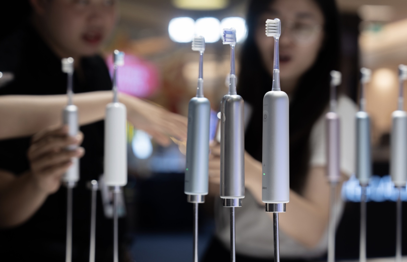 Laifen Wave: Bàn chải điện mới nhiều công nghệ giá từ 1,59 triệu đồng