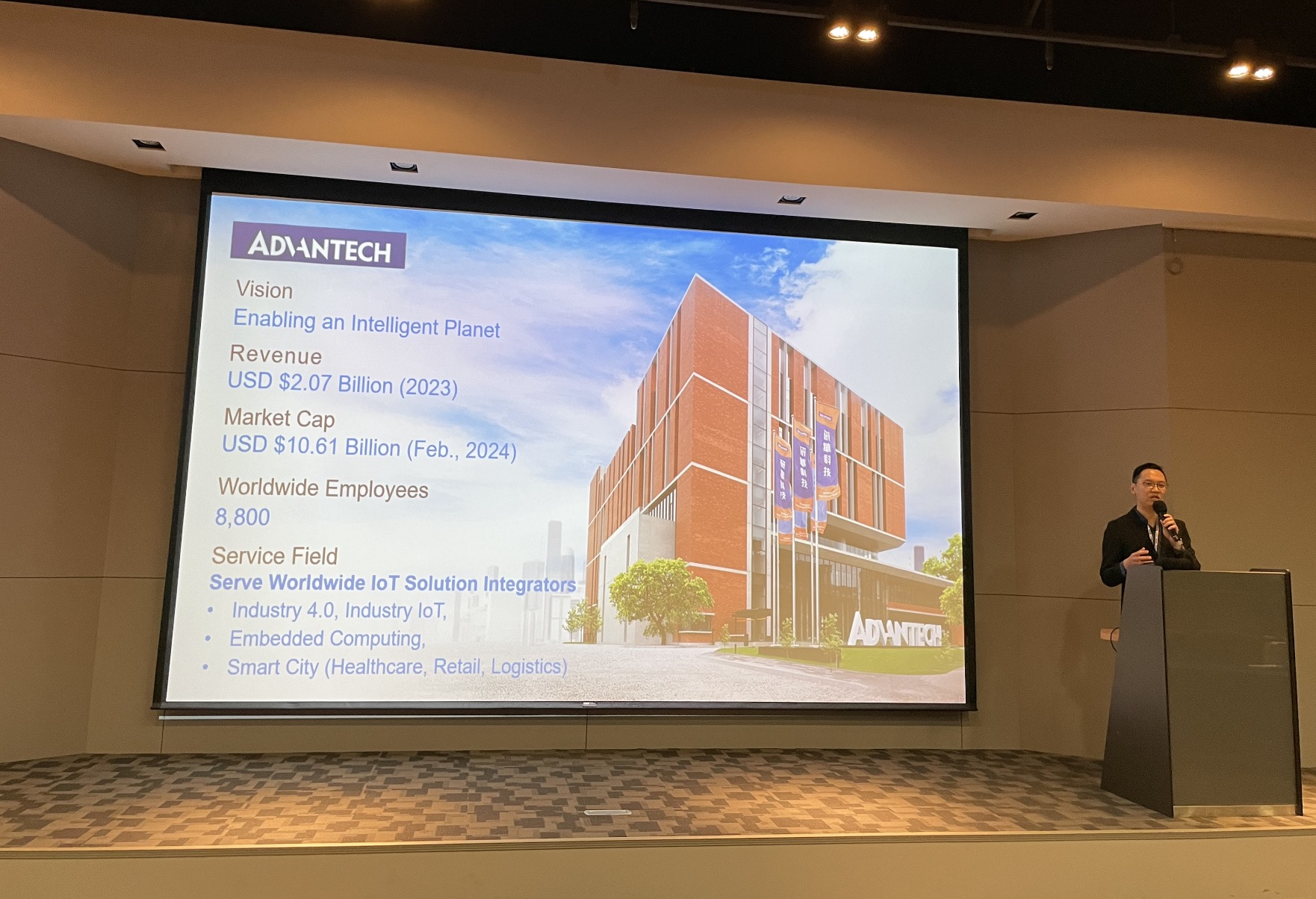 Advantech: Phát triển bền vững đi đôi với lợi ích cộng đồng