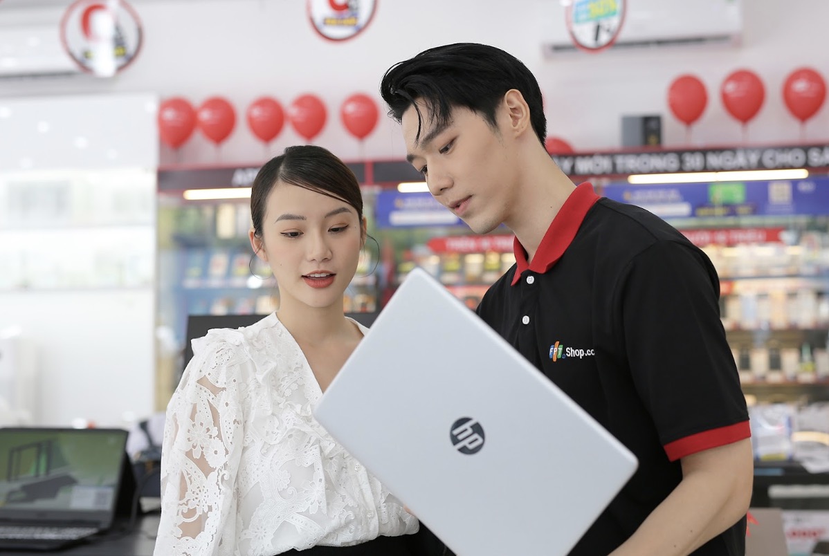 FPT Shop tung 'siêu đặc quyền' khi mua laptop cho tân sinh viên