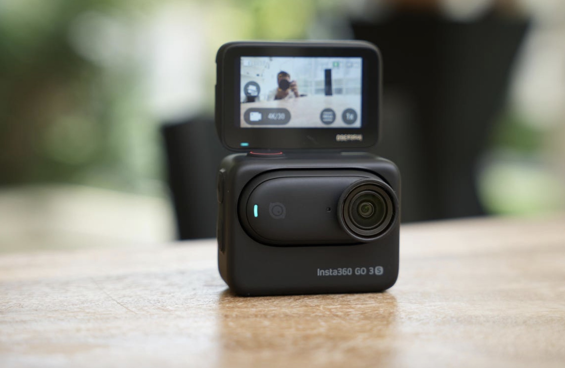Insta360 GO 3S đọ sức với GO 3: Quá nhiều cải tiến cho thế hệ mới TechTimes Vietnam Chất lượng video - Insta360 GO 3S hơn hẳn "người tiền nhiệm"