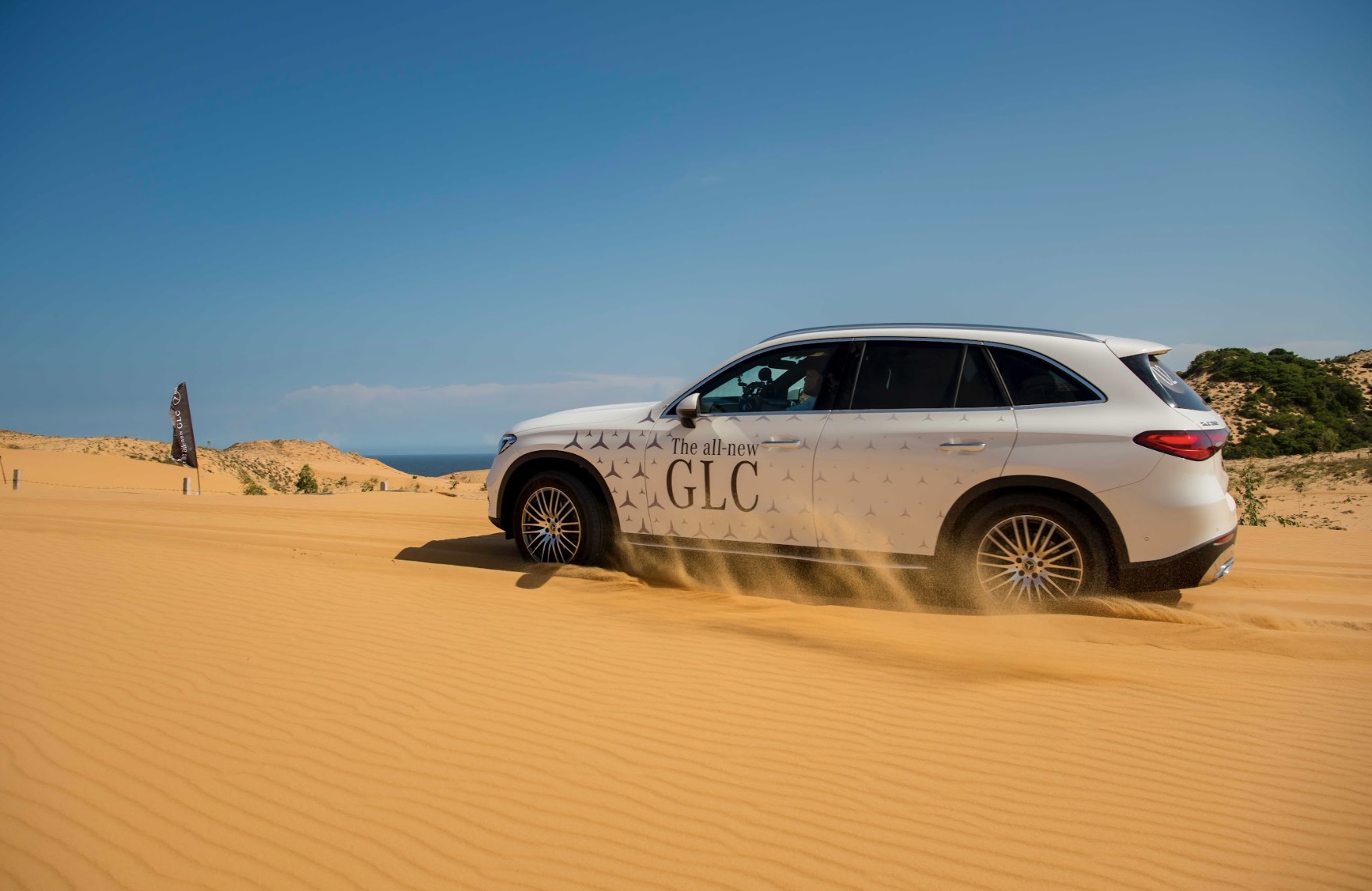 Mercedes-Benz Việt Nam ưu đãi 50% phí trước bạ cho một số dòng xe