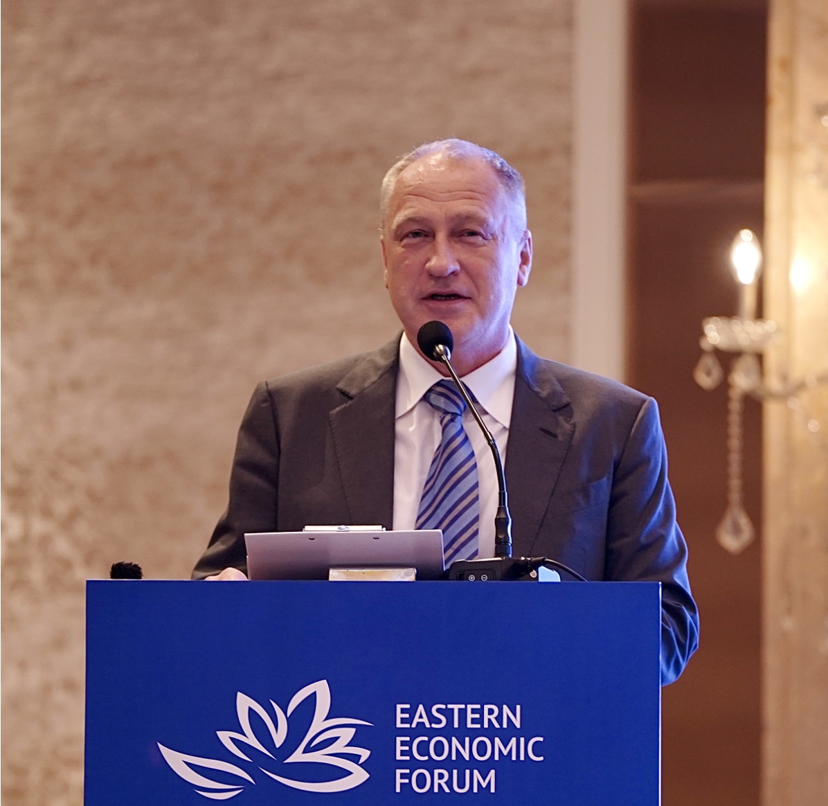 Phiên họp bên lề Diễn đàn Kinh tế Phương Đông tại TP.HCM: Thúc đẩy quan hệ thương mại Nga - Việt