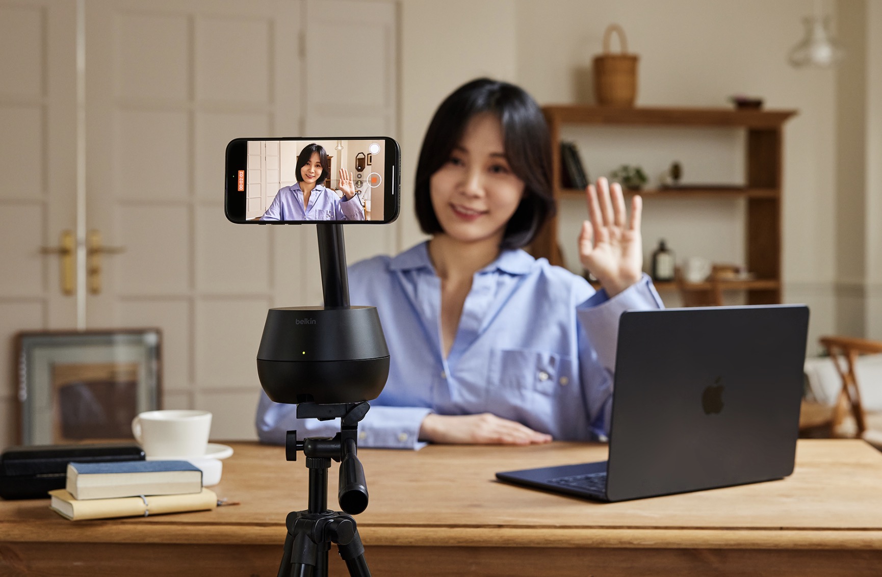 image 73 TechTimes Vietnam Belkin giới thiệu sản phẩm Auto-Tracking Stand Pro và sạc Qi2