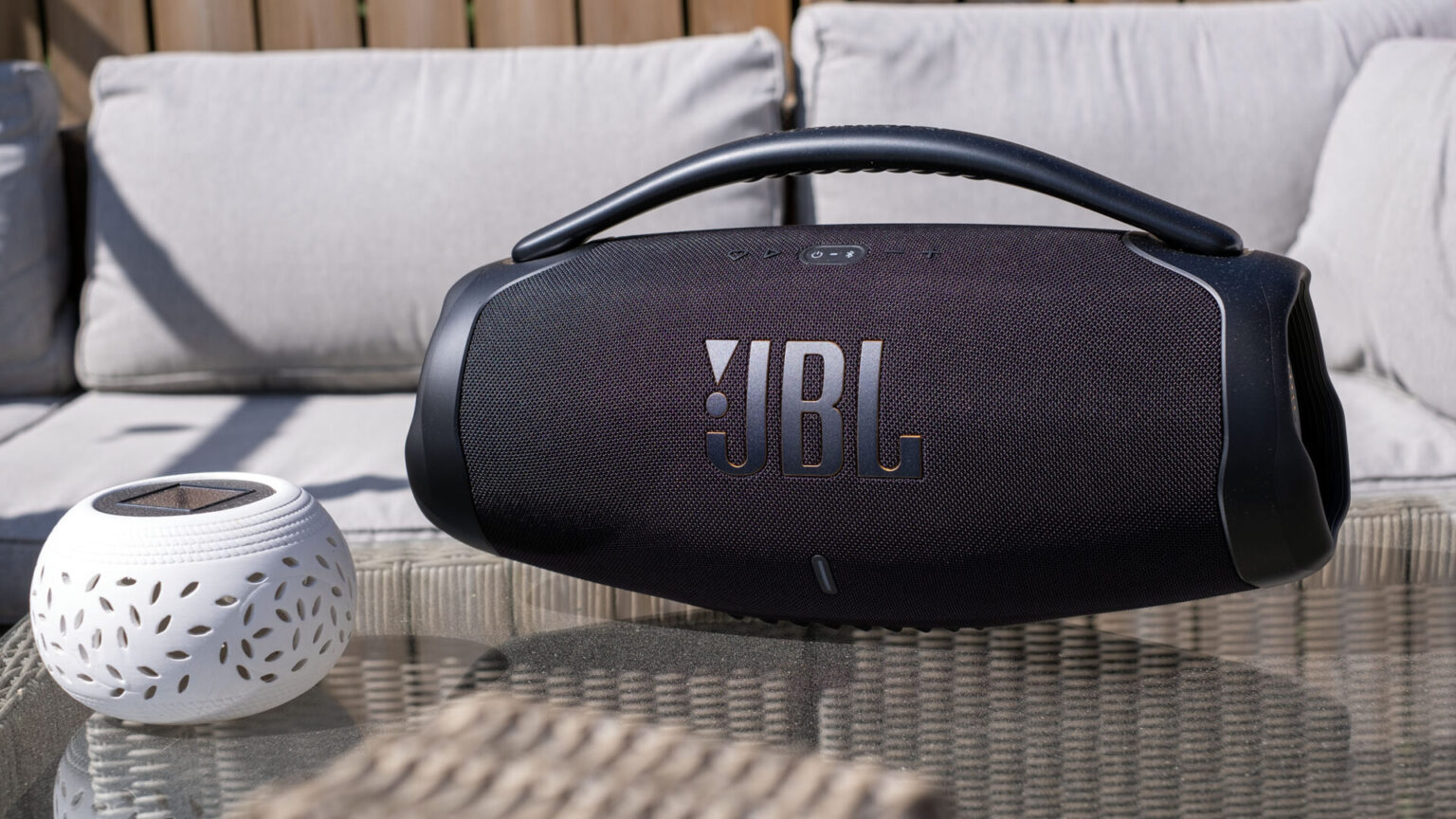 Đánh giá JBL Boombox 3 Wi-Fi: Âm thanh di động vượt trội