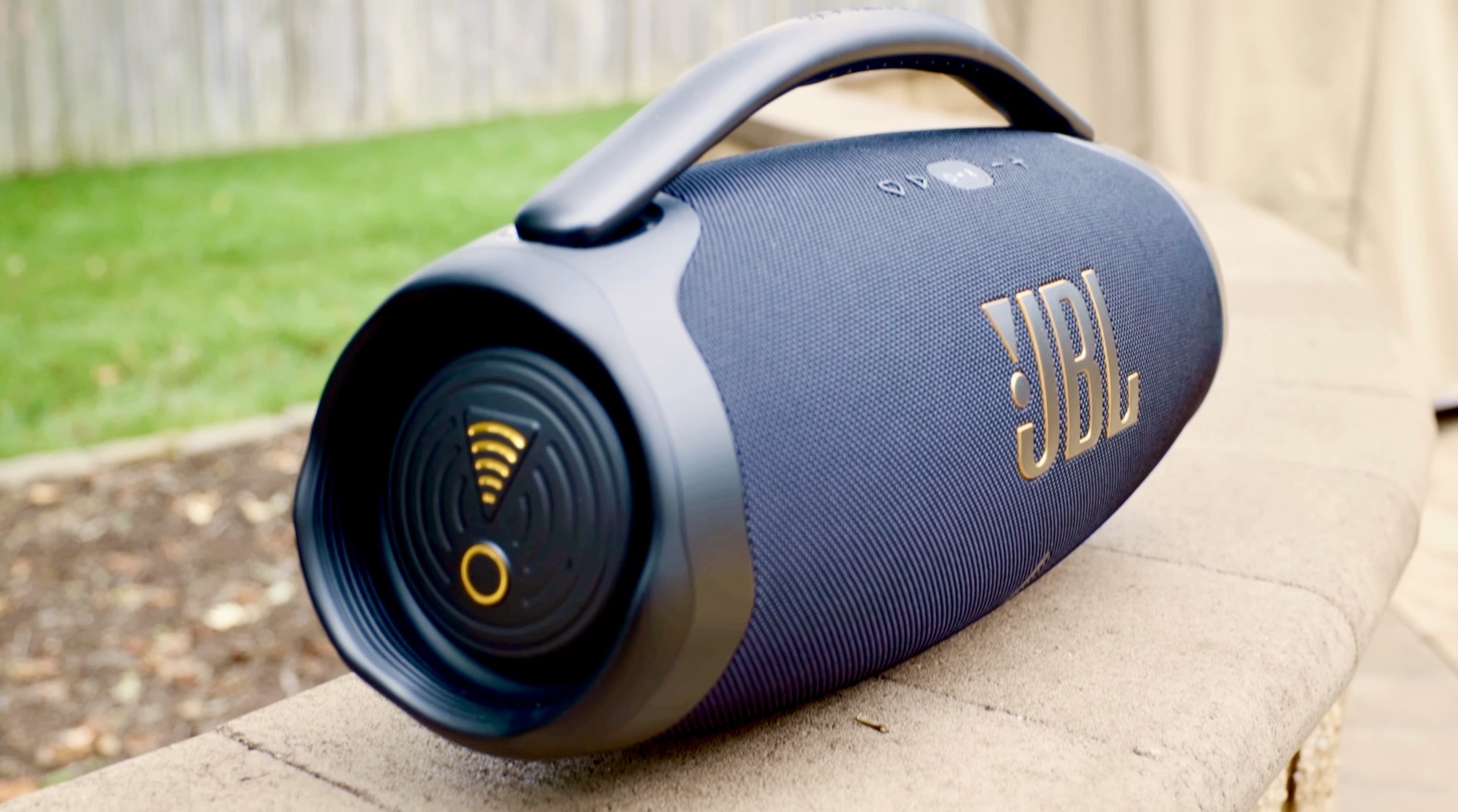 Đánh giá JBL Boombox 3 Wi-Fi: Âm thanh di động vượt trội