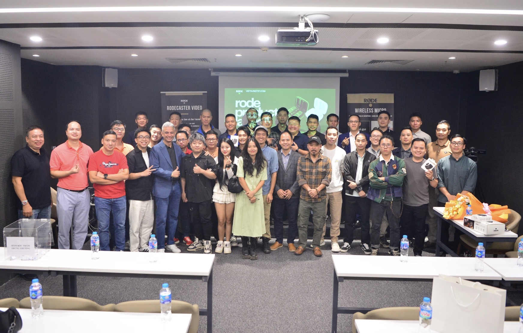 RØDE mở rộng giới hạn sáng tạo nội dung với Rodecaster Video và Wireless Micro TechTimes Vietnam RØDE mở rộng giới hạn sáng tạo nội dung với Rodecaster Video và Wireless Micro
