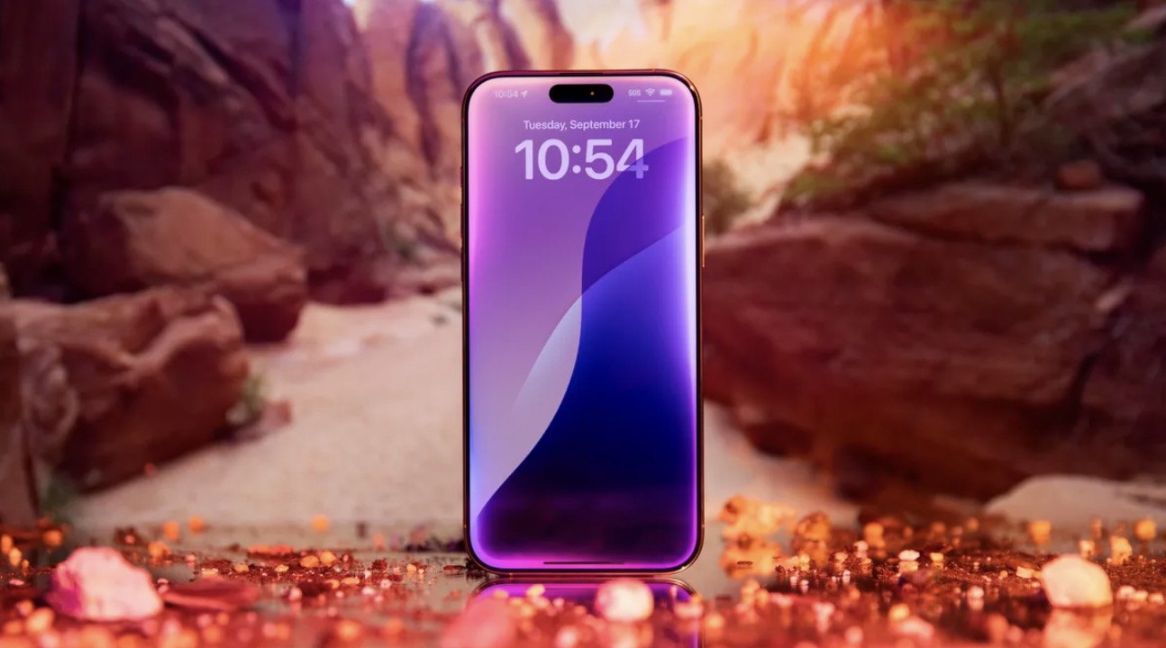 Apple ra mắt iOS 18.2: Nâng cấp Siri với ChatGPT, Genmoji và hàng loạt tính năng AI mới