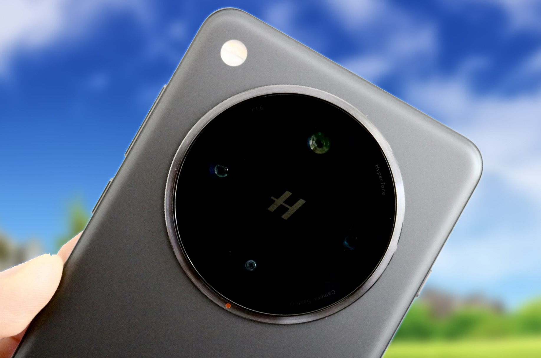 Hệ thống camera của OPPO Find X8 Pro là một trong những điểm nhấn ấn tượng