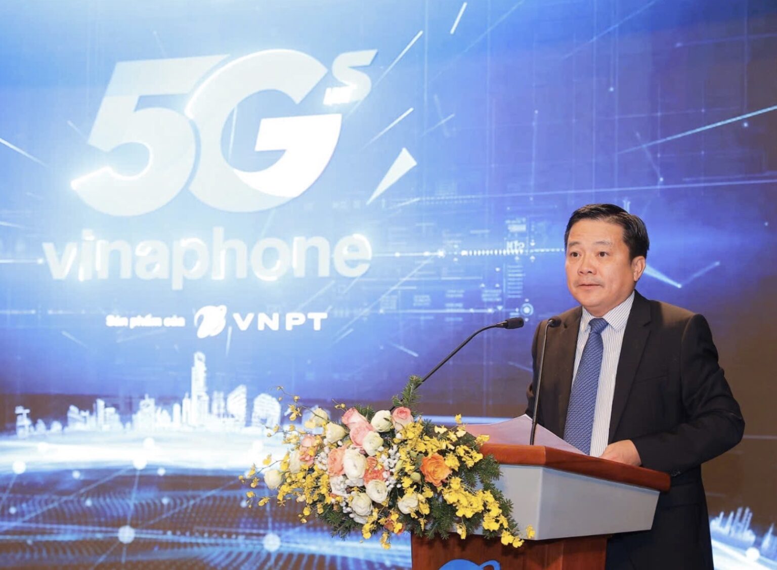 VinaPhone 5G ra mắt, tiên phong trong công nghệ Internet siêu tốc độ tại Việt Nam
