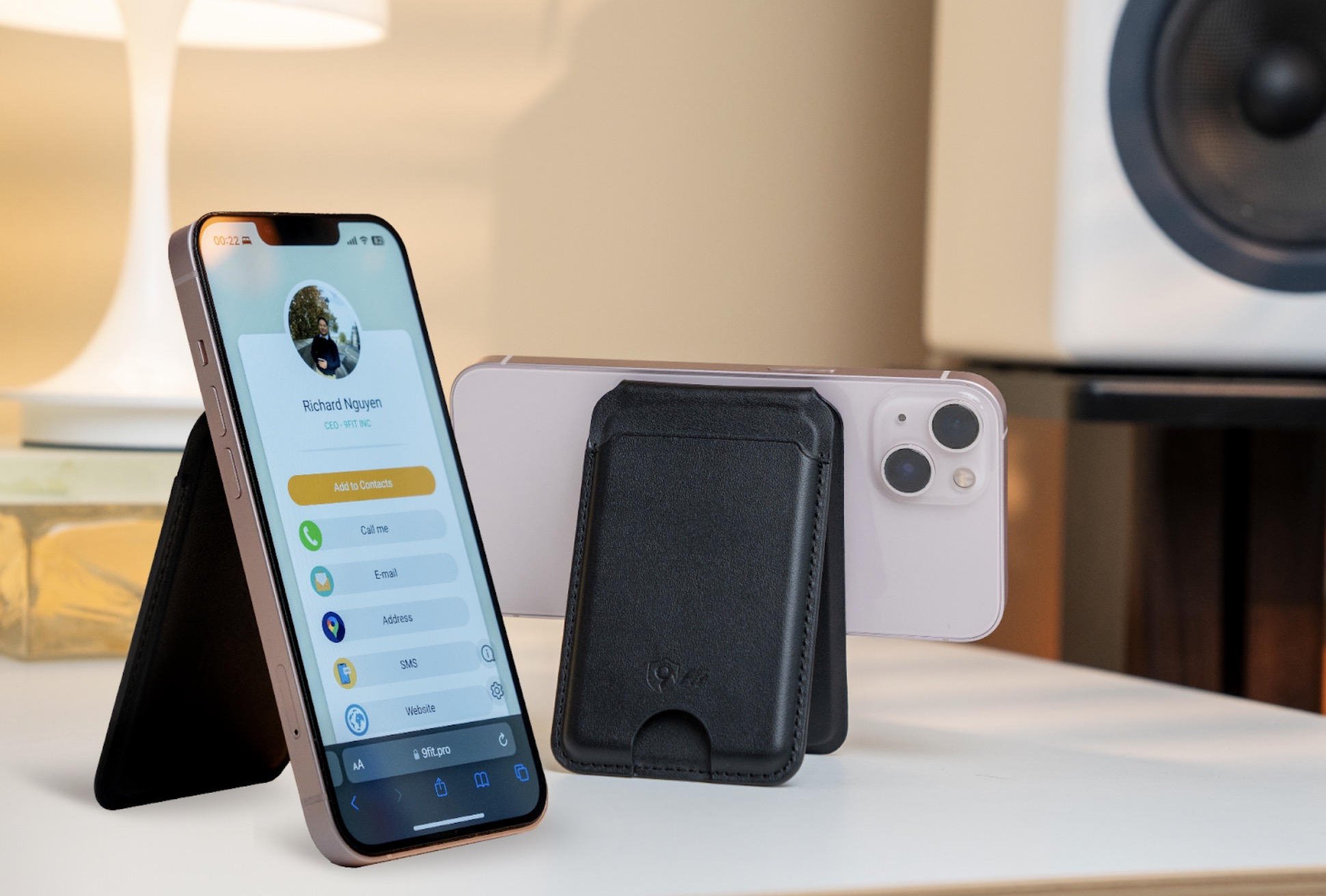TechTimes Editors' Choice 2024: 9Fit eBiz Mag Stand NFC Wallet - Phụ kiện di động độc đáo nhất