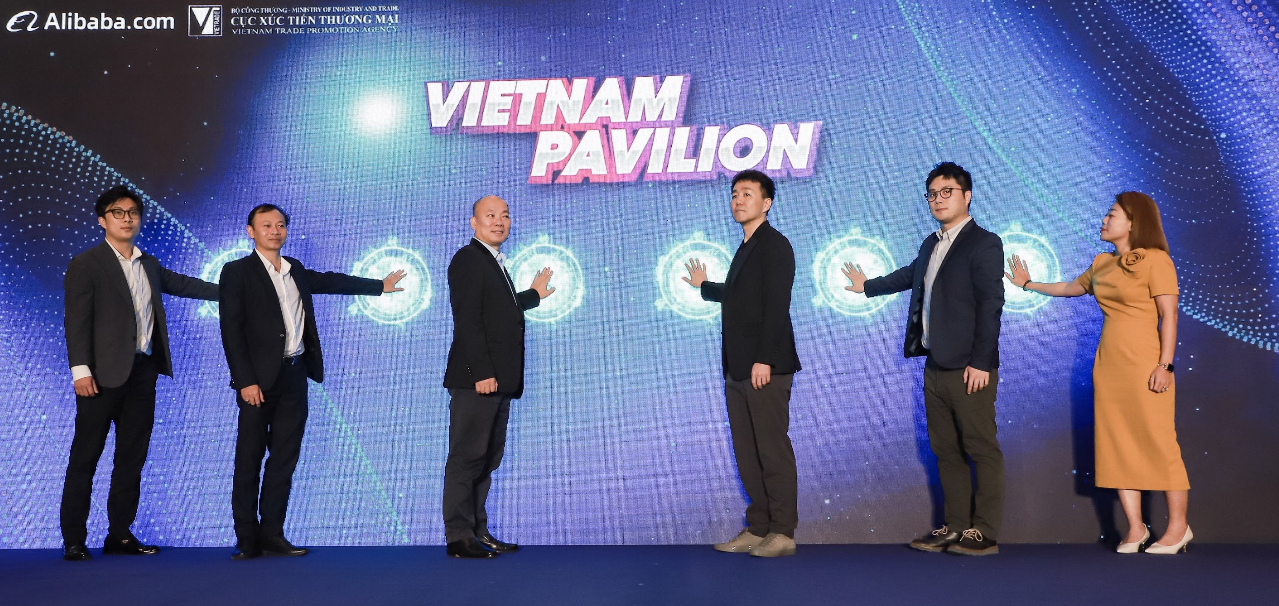 Alibaba.com khởi động gian hàng Quốc gia Việt Nam 2025 thúc đẩy chuyển đổi số